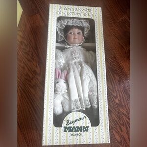 Seymour Mann Connoiseur Collection Doll In box New? with bunny